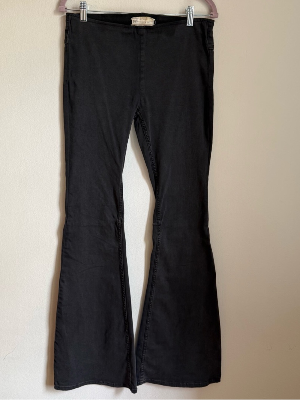 Free People Black Flare Pants Jeans Stretch Size W 28 R Women’s